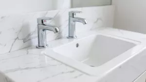 czy umywalka to armatura