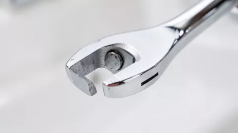 klucz do armatury chromowanej