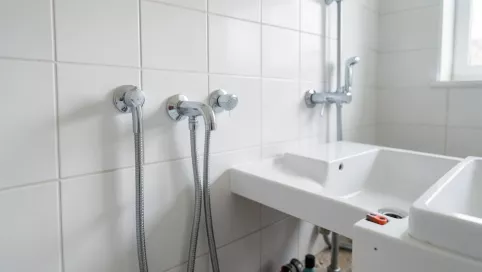 montaż armatury łazienkowej warszawa